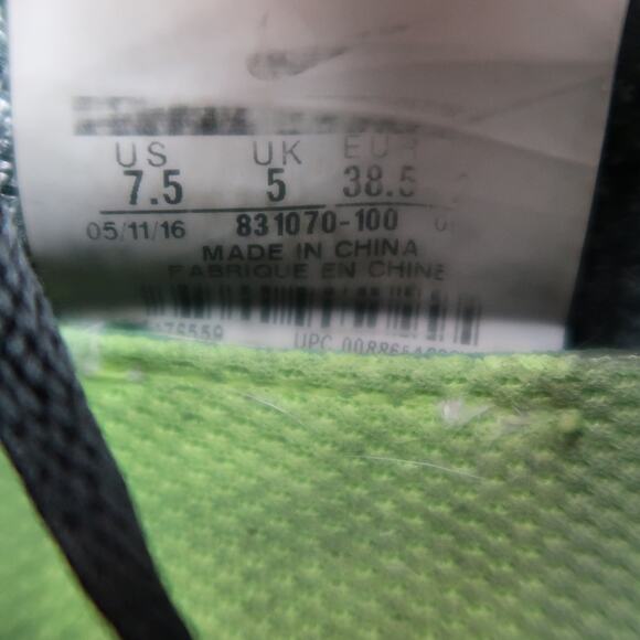 Nike Shoes Womens 7.5 Athletic Trainer Free RN Flyknit Running Sneaker Active - Picture 11 of 12